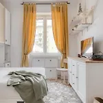 Hostmate - - Massarenti *