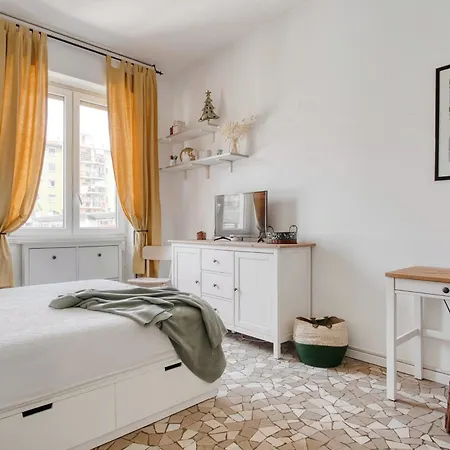 Hostmate - - Massarenti Appartamento